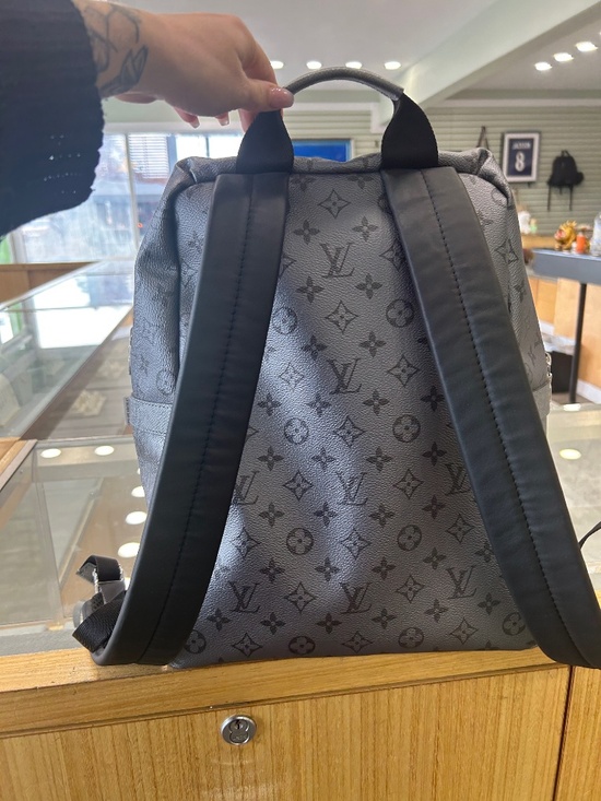 Pre Owned Louis Vuitton PM Discovery Backpack Monogram Taigarama main image 9